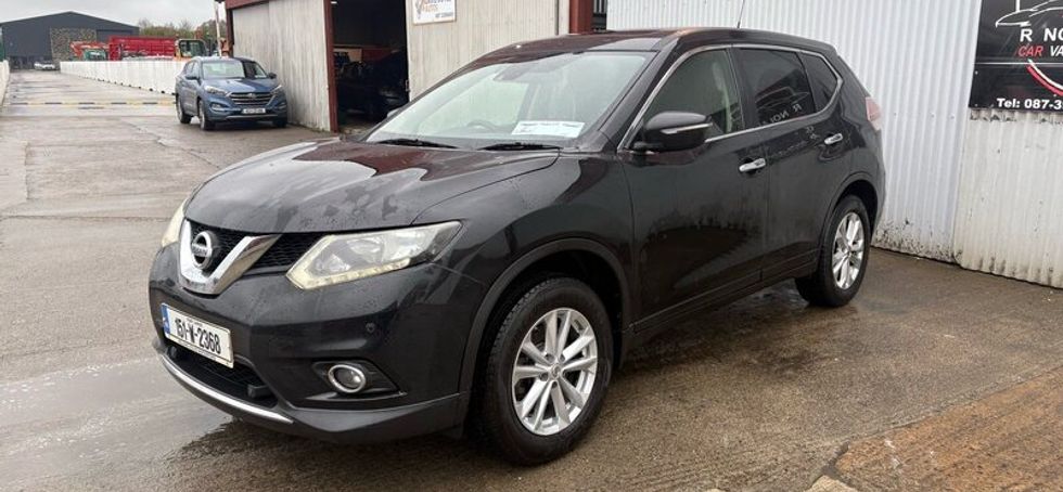 151 Nissan x-trail 7 seater