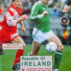 Very Rare 1992 Republic of Ireland v United States of America USA International Programme