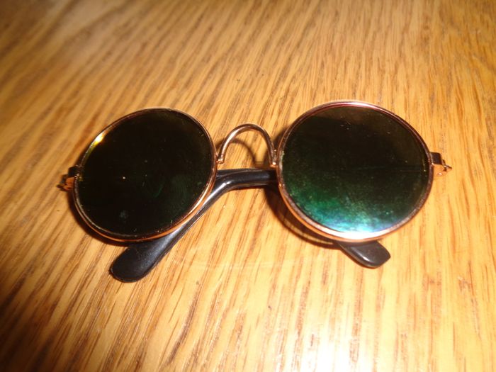 Novelty Pet/Doll Glasses for Sale