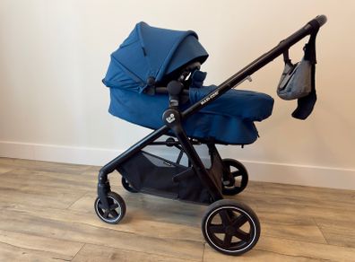 Maxi-Cosi 3-in-1 Travel System / Pram