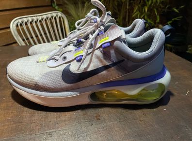 Nike Air Max size 10.5