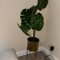 artificial plant