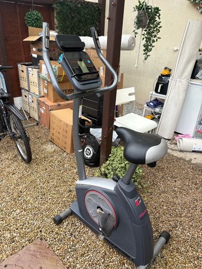 exercise bike like new never used ornament in the house hanger lol