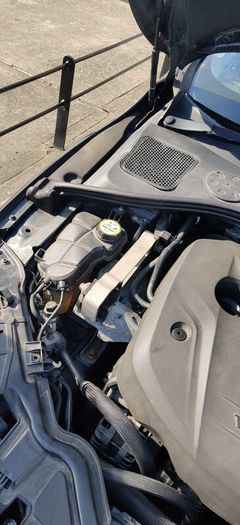 Volvo S60 V60 Engine Hood Foam Block Right 31391776 Left 31391775