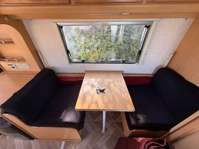 Coachman Amara 520/4