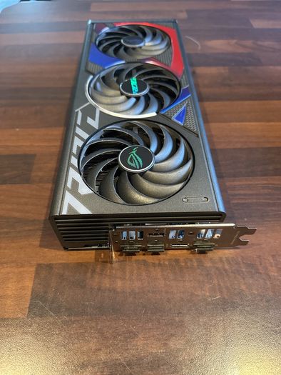 Asus Rog Strix 4070 Super 12gb