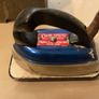 Vintage Travel Iron Image 4