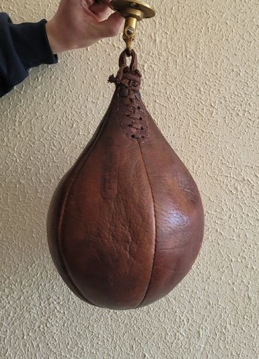 Antique leather speed pear