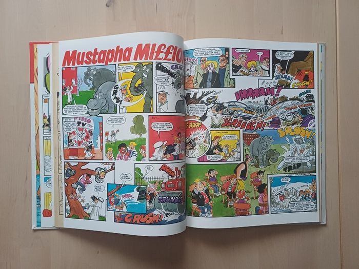 Whizzer and Chips Annuals Collection x 3 (Hardback Comic Books 1988, 1991, 1992)
