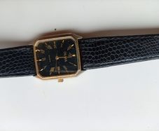 Vintage 1980s Dilma Quartz Dress Watch. Classic Geometric Tank Style