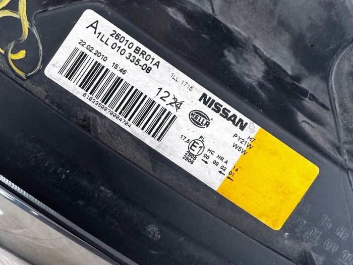 Nissan Qashqai Headlight Lamp