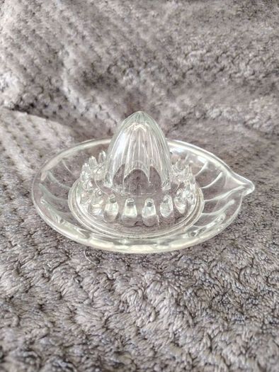 Vintage lemon juicer