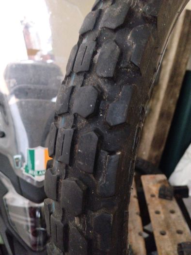Motorcycle tyres