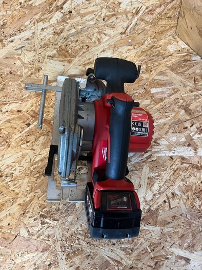 milwaukee skill saw