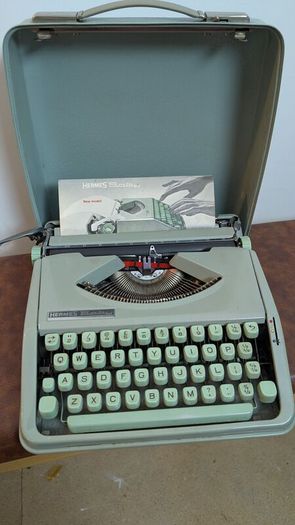 Vintage Hermes Baby typewriter
