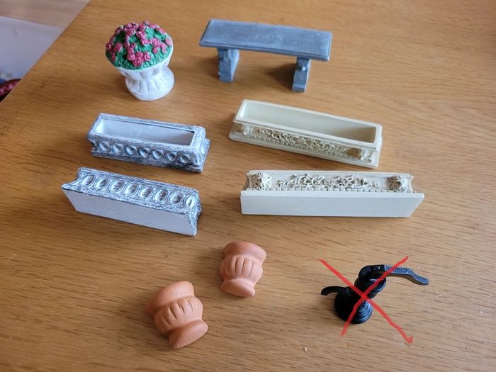 Miniature gardening items/ tools for dolls house - or fairy garden