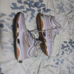 Nike Air Gt Jump Basketball shoes