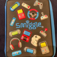 Smiggle tablet android universal compatible case smiggle zip up and stand case suitable for school children with gaming design