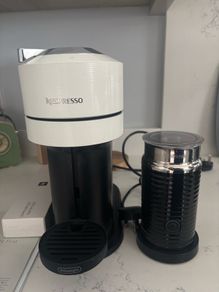 Nespresso Vertuo Next & Milk Frother