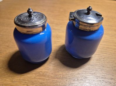 silver plated vintage Salt and pepper shaker