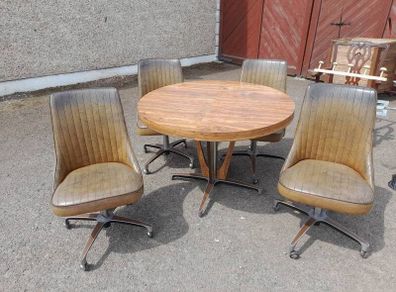 Mid Century Table and 4 Chairs