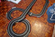 Scalextric Loops Set: Monaco Edition - Cars with Lights