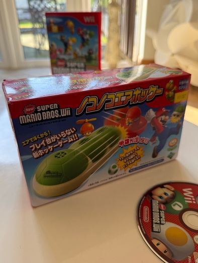 Rare Japanese New Super Mario Bros. Wii Koopa Troopa Air Hockey Toy