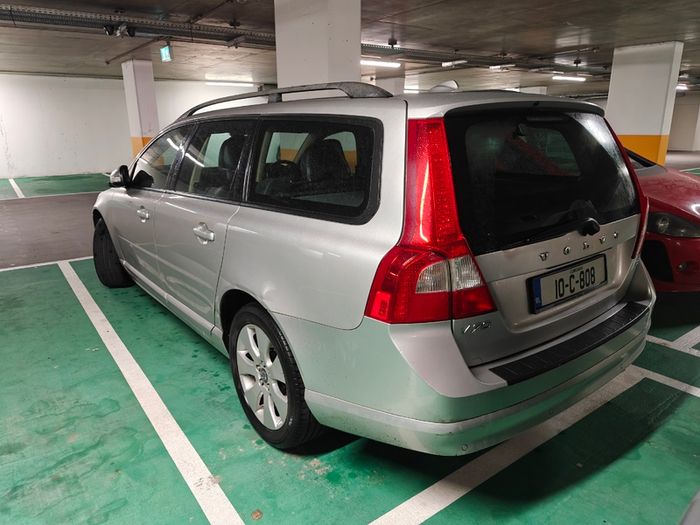 2010 Volvo V70