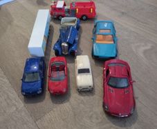 Vintage Die-Cast Model Car Collection - Corgi, Maisto, Matchbox