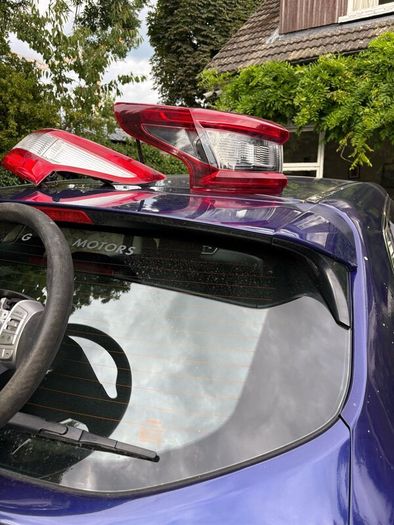 Qashqai 2014 - 2017rear lights and steering wheel