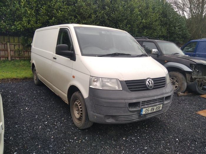 05 transporter t5 breaking