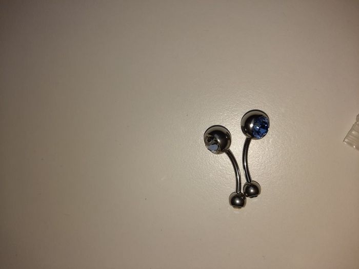 belly button earring