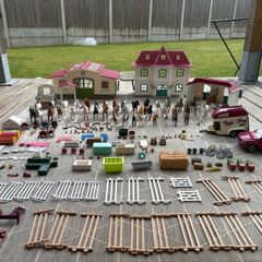 Large Schleich Bundle