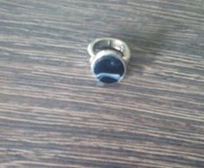 Women's Onyx Style Ring.