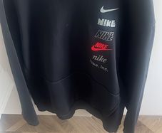Nike boys hoodie