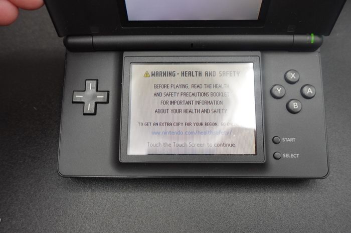 Nintendo DS Lite Black Console Bundle