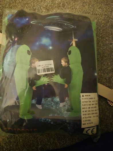 halloween costume alien