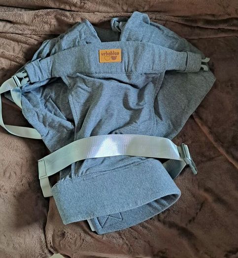 baby carrier