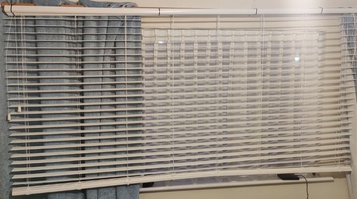 White Venetian Blinds (New)