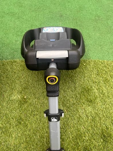 Maxi Cosi car seat & isofix