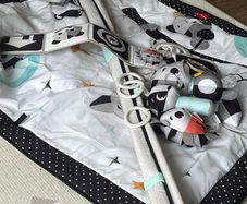 Tiny Love Black & White Gymini Baby Play Mat