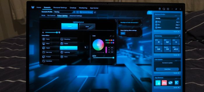 Acer Predator Helios 18 / i9-13900HX / RTX 4080 / 250Hz G-Sync