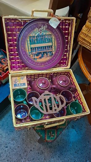 Vintage Bewleys Cafe gift hamper..