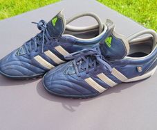 Footbal shoe