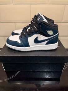 Nike Air Jordan 1