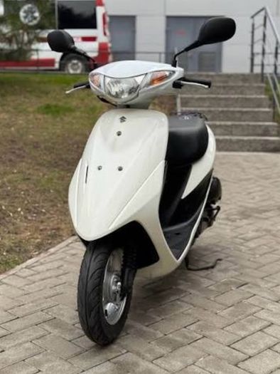 Suzuki logbook and plates wanted