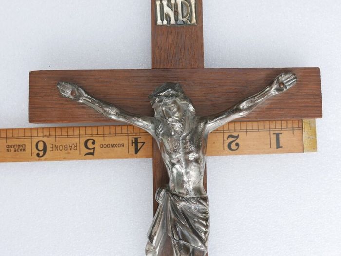 Vintage Wall Hanging Crucifix Wood Cross Heavy Metal Jesus length 12"