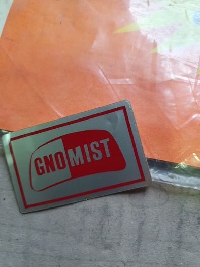 Vintage car rear window demist defrost element