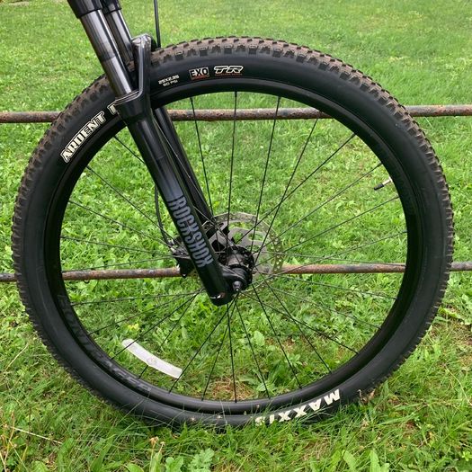 TREK Marlin 8 Mountain Bike - Size L - Pristine Excellent Condition