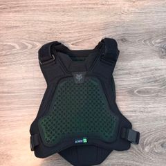 Boys MTB torso protector, chest protector. 11 to 12 Fox Airframe